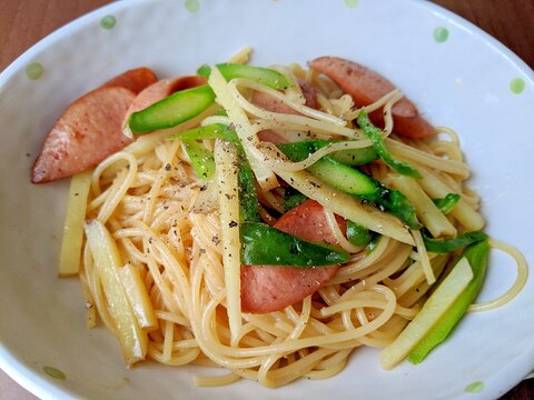 アスパラと新じゃがのパスタ